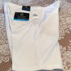 NWT Boys White PGA Golf Shorts, Size XL(18-20)